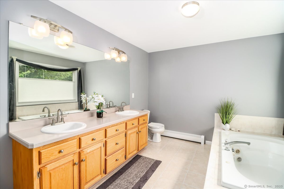5 Tanglewood Lane