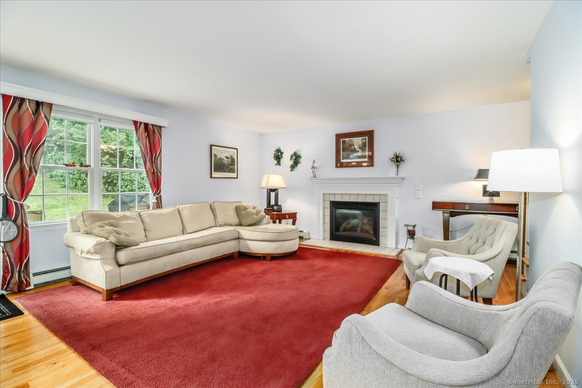 5 Tanglewood Lane
