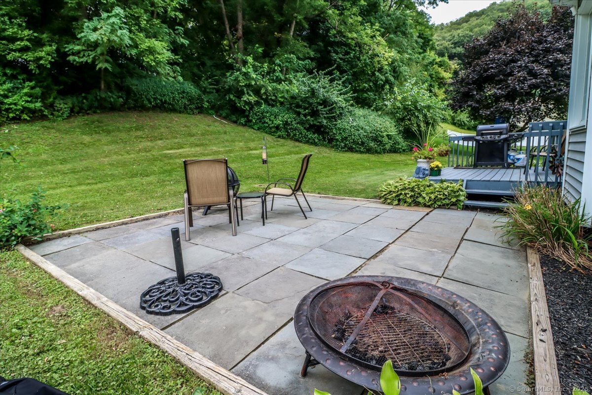5 Tanglewood Lane
