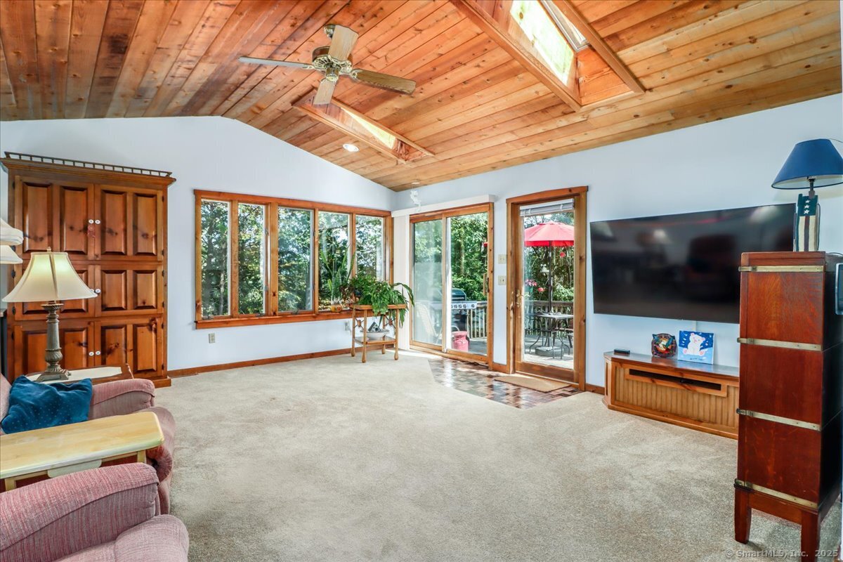 80 Perry Drive