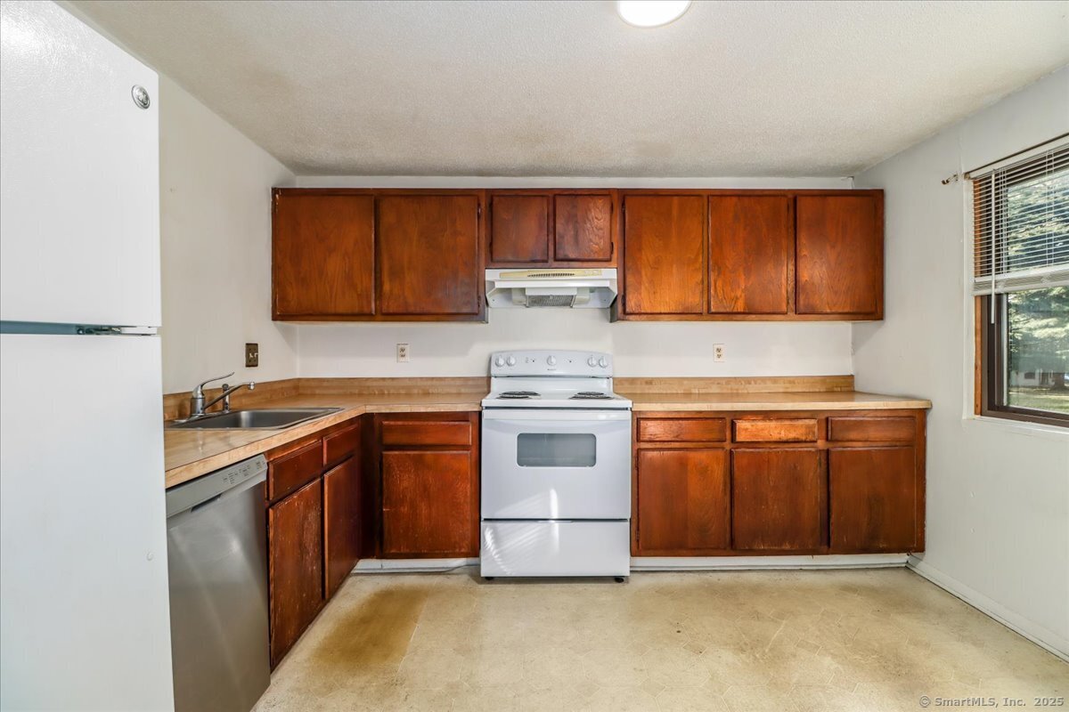 7 Padanaram Road D98