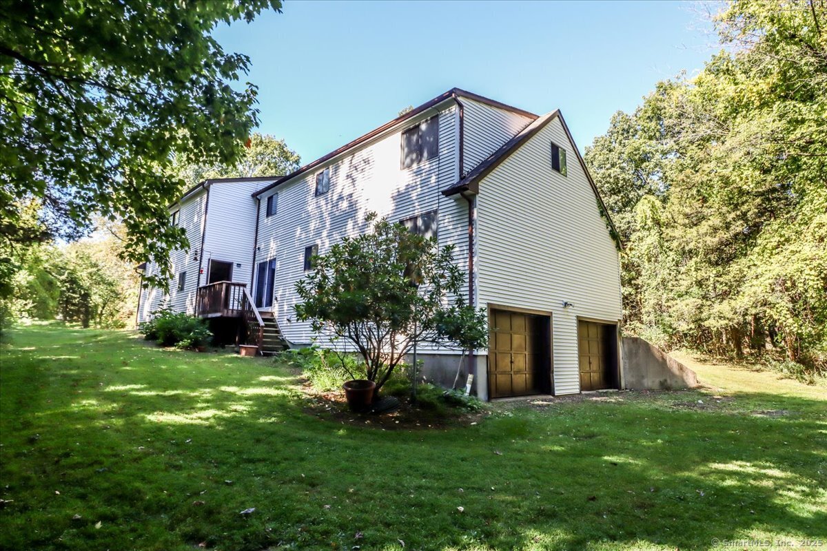 49 Quaker Ridge Road