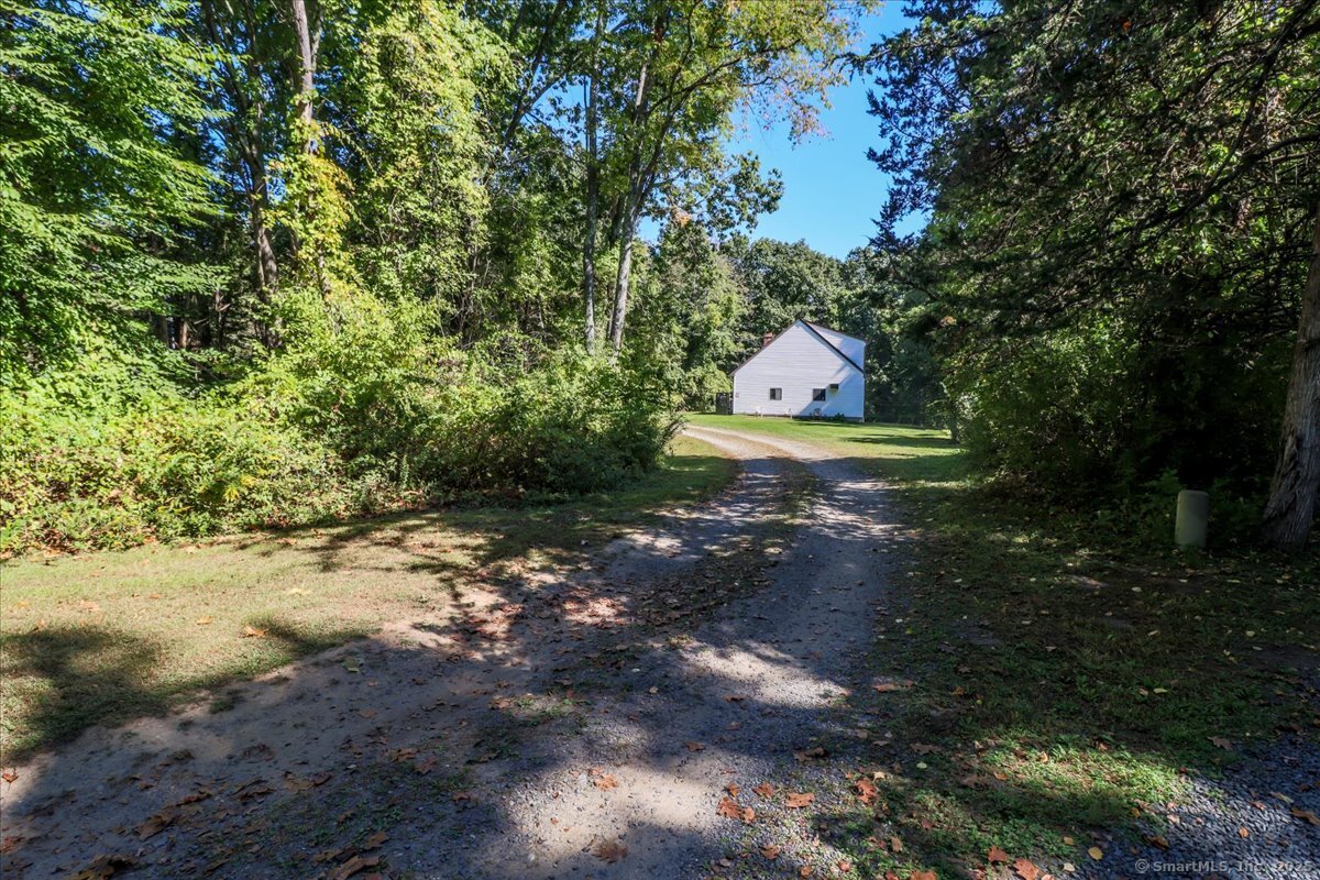 49 Quaker Ridge Road