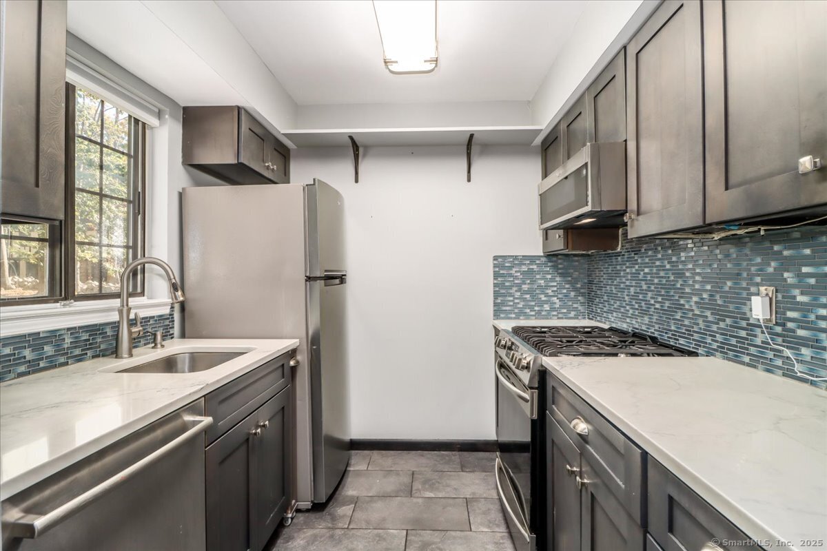 21 Andover Court 21