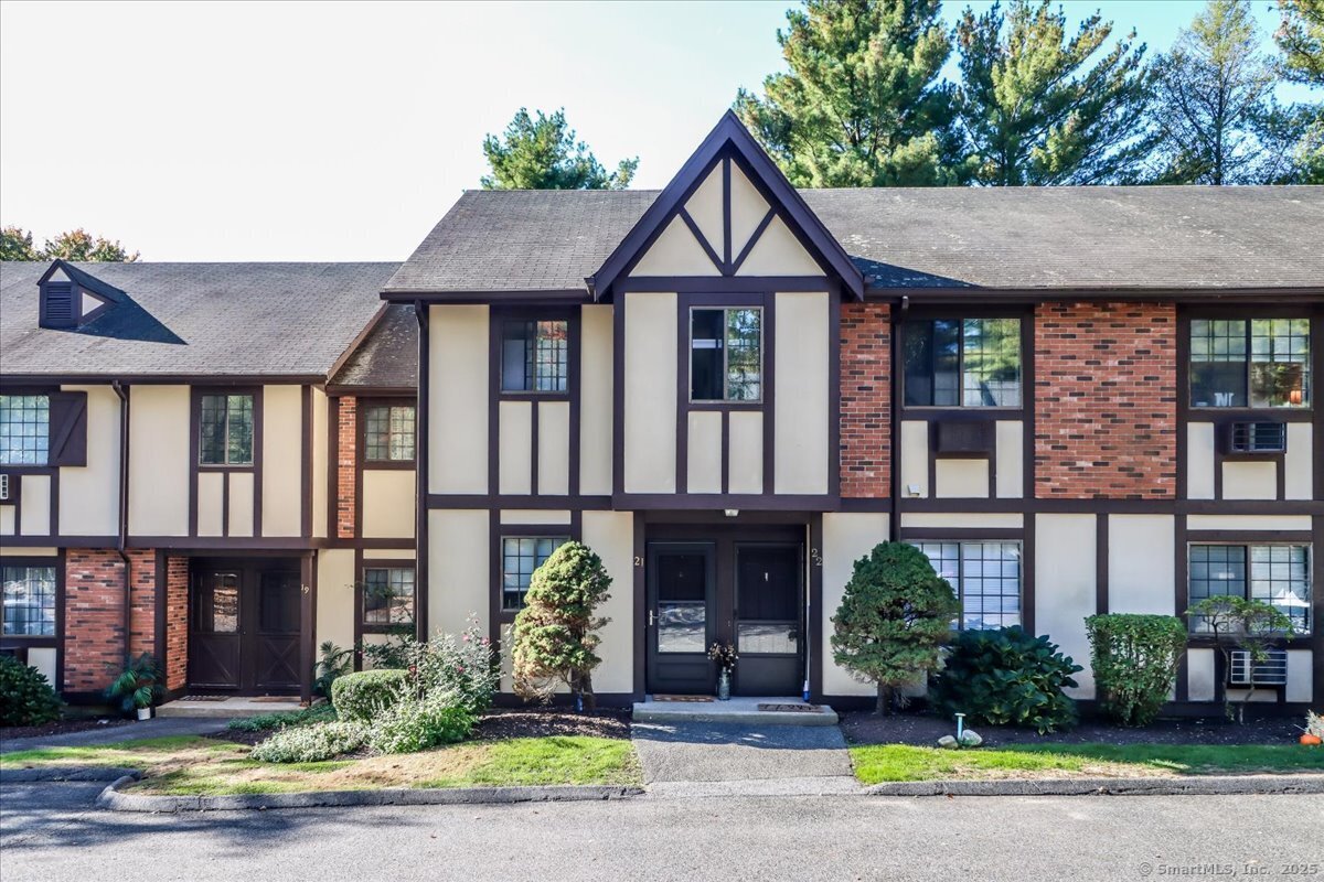 21 Andover Court 21