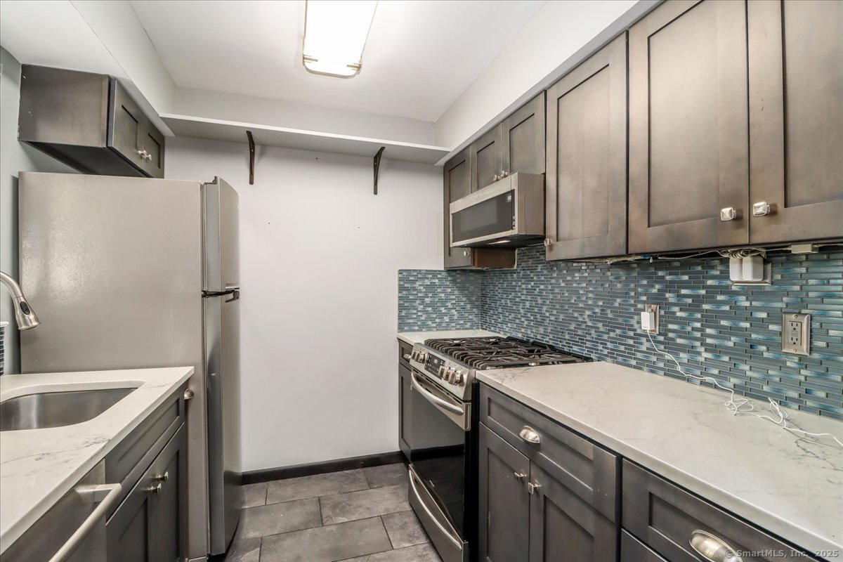 21 Andover Court 21