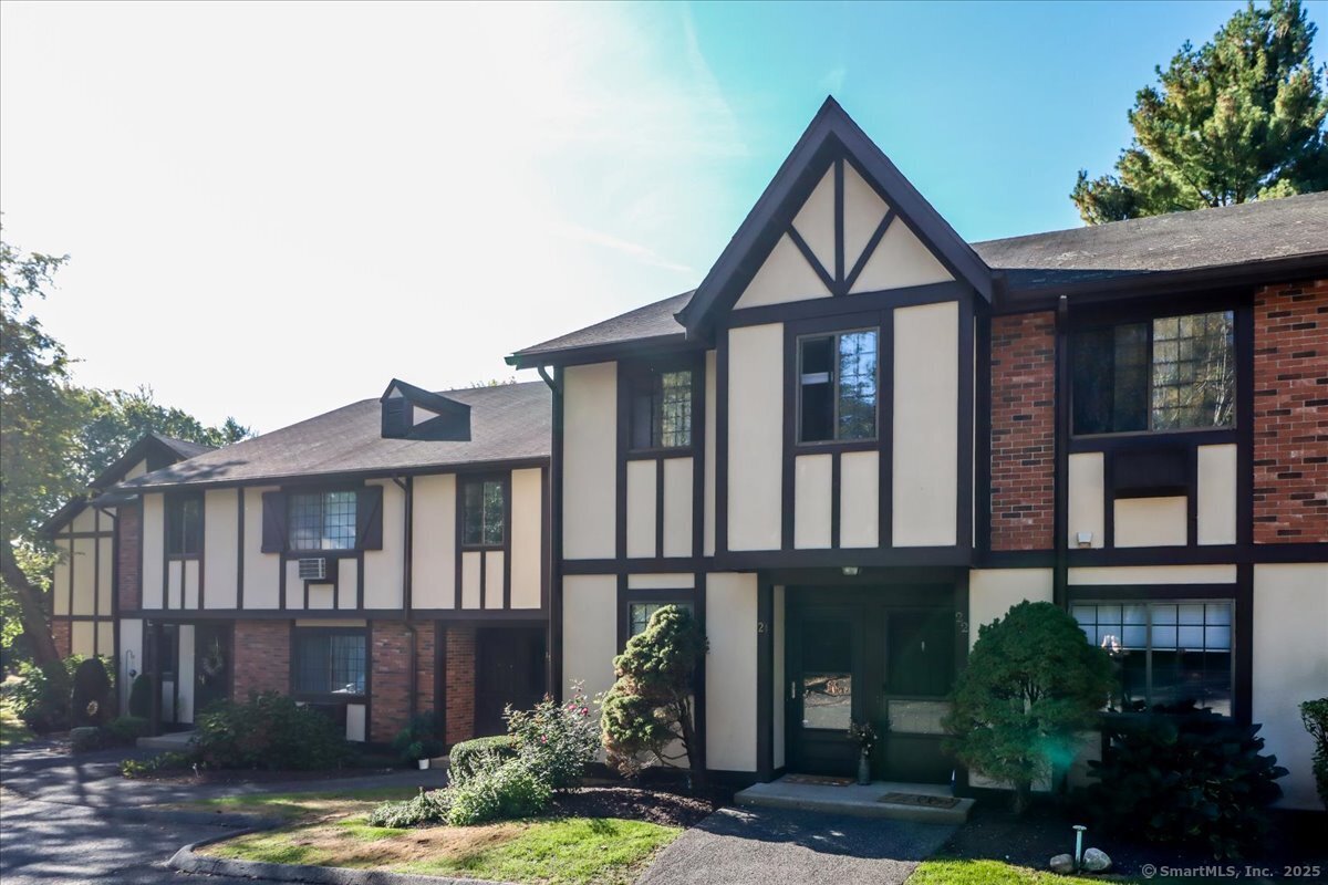 21 Andover Court 21