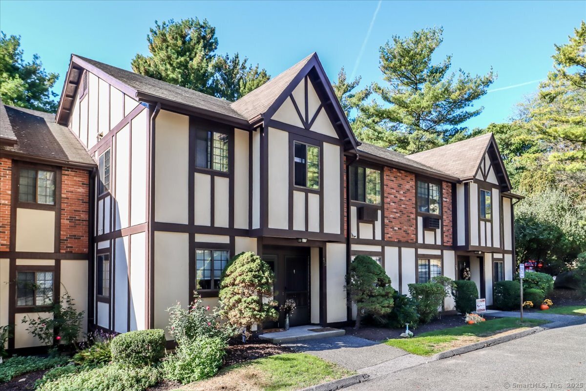 21 Andover Court 21