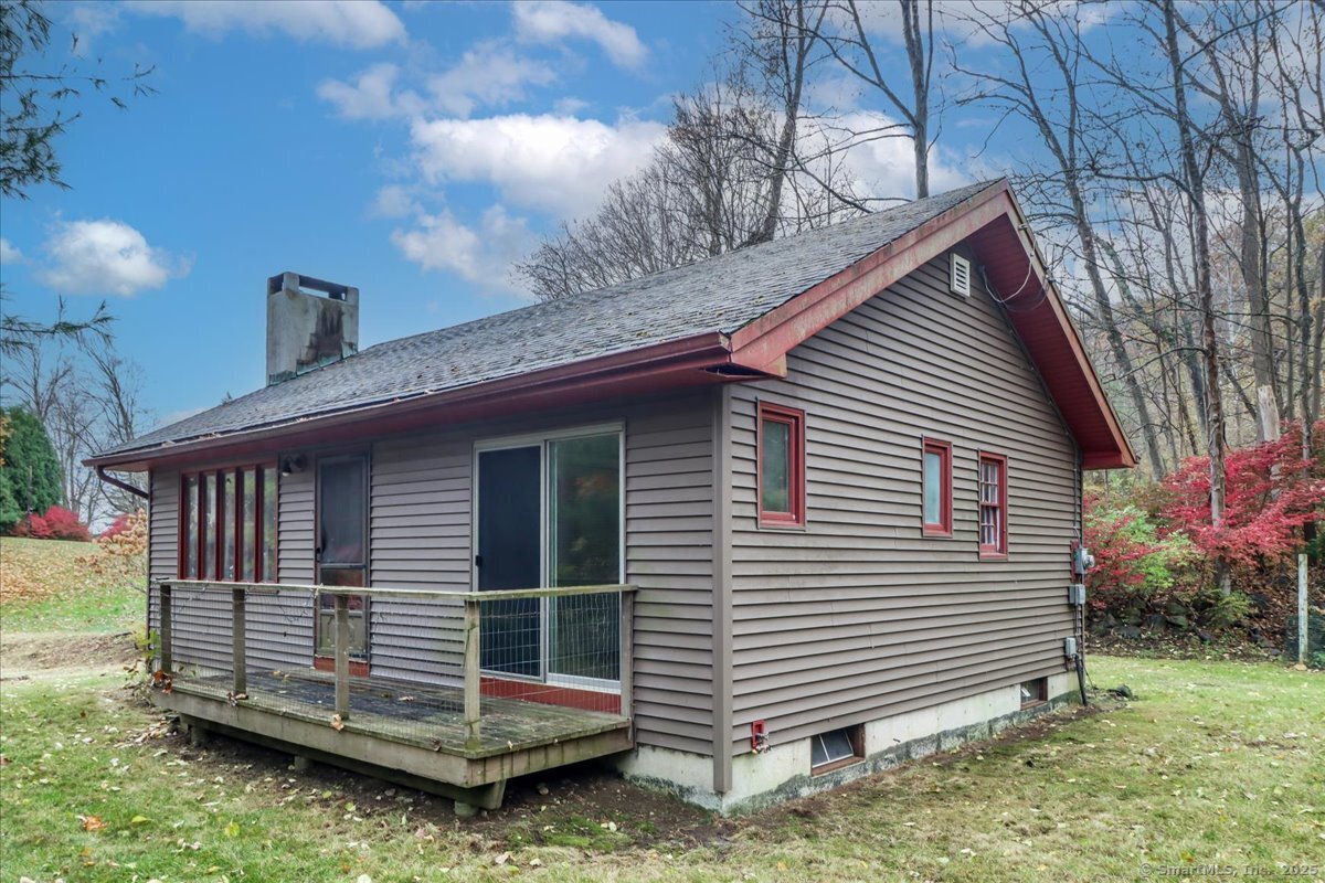 381 Litchfield Road A