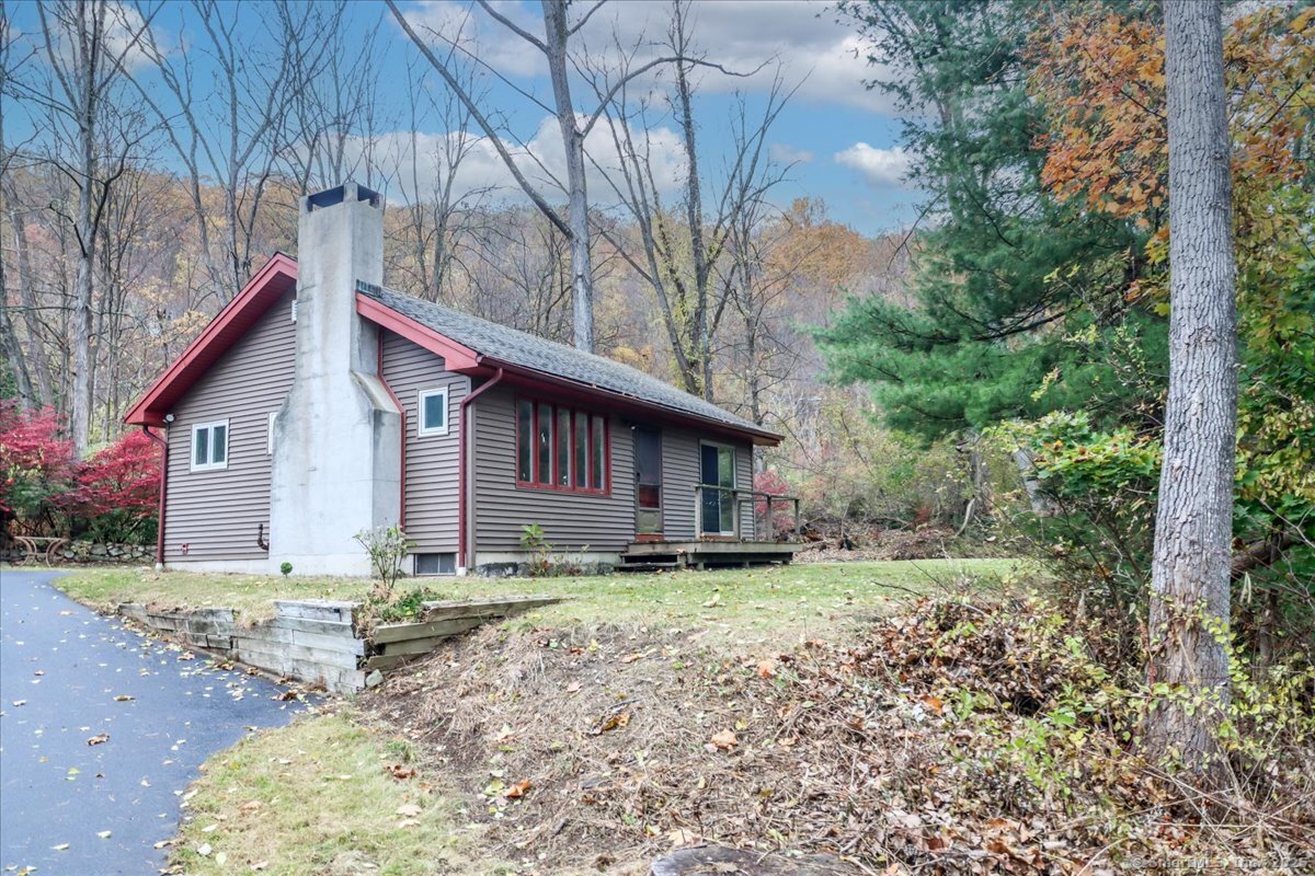 381 Litchfield Road A