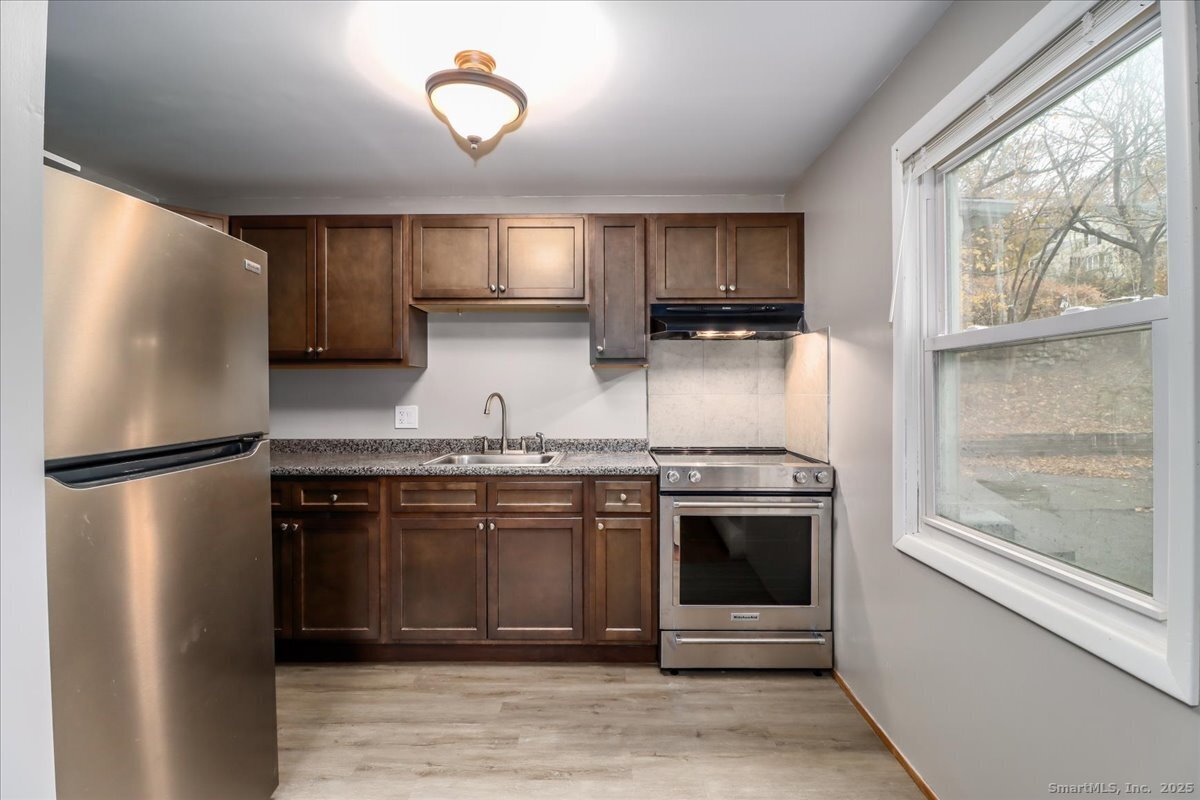 115 Kensington Avenue APT 2