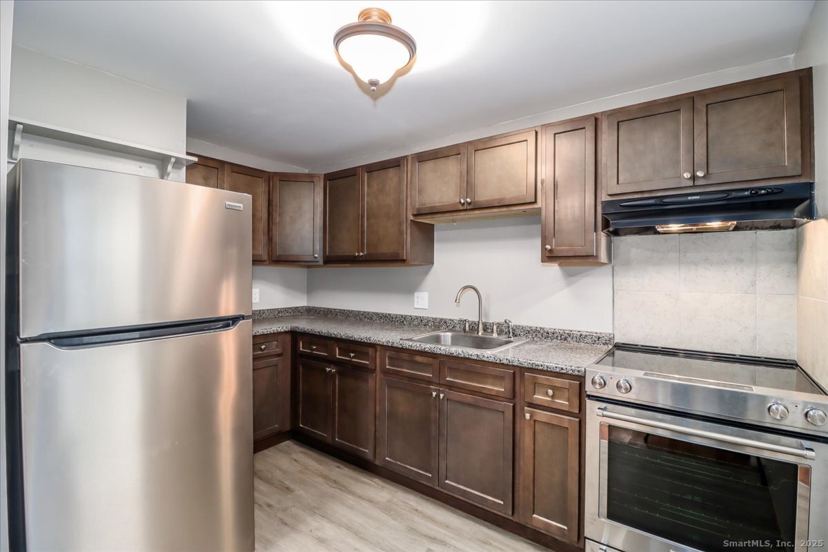 115 Kensington Avenue APT 2