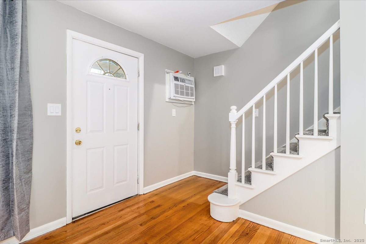 115 Kensington Avenue APT 2