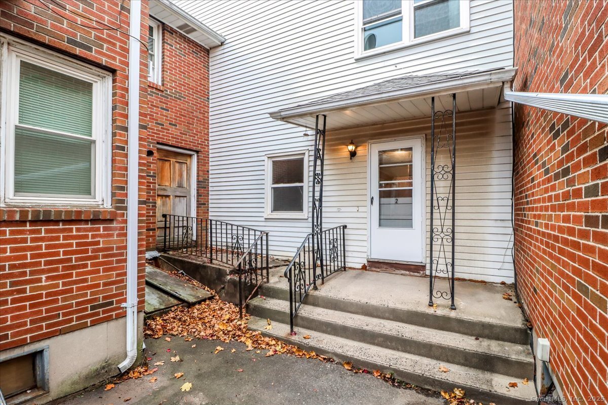 115 Kensington Avenue APT 2