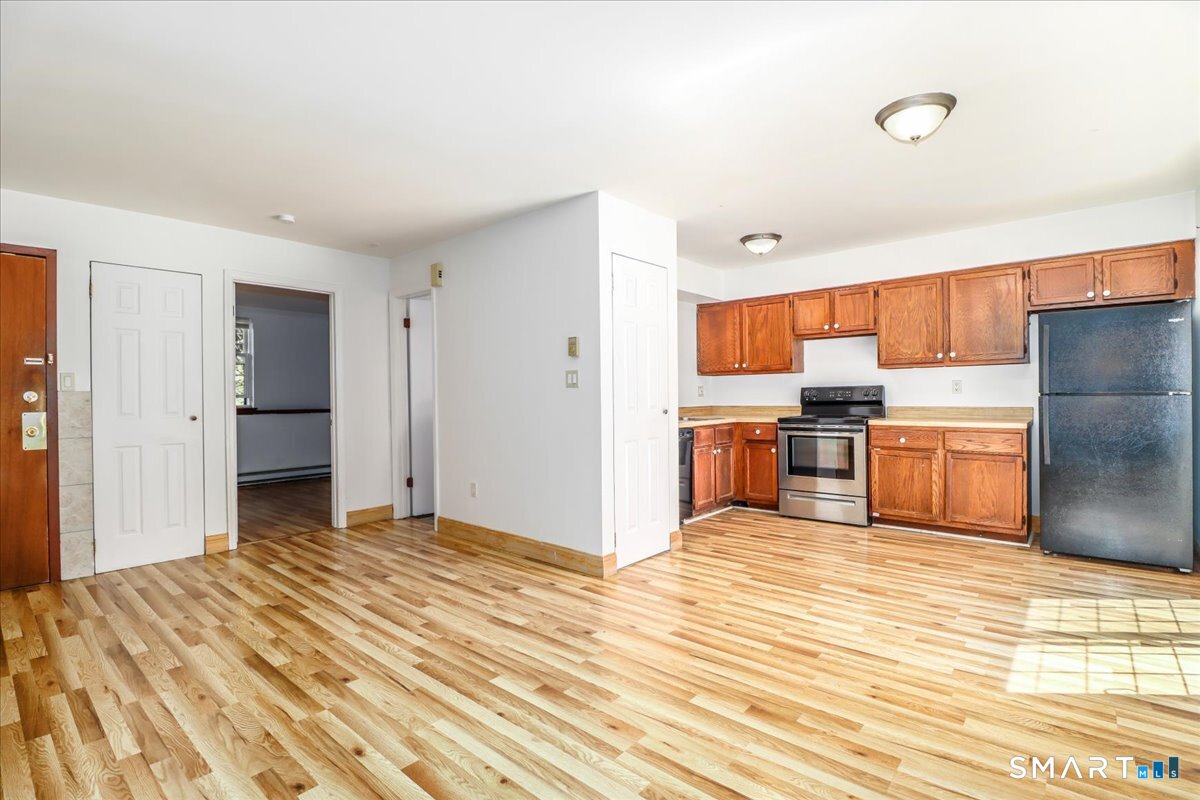 171 Aspetuck Village 171