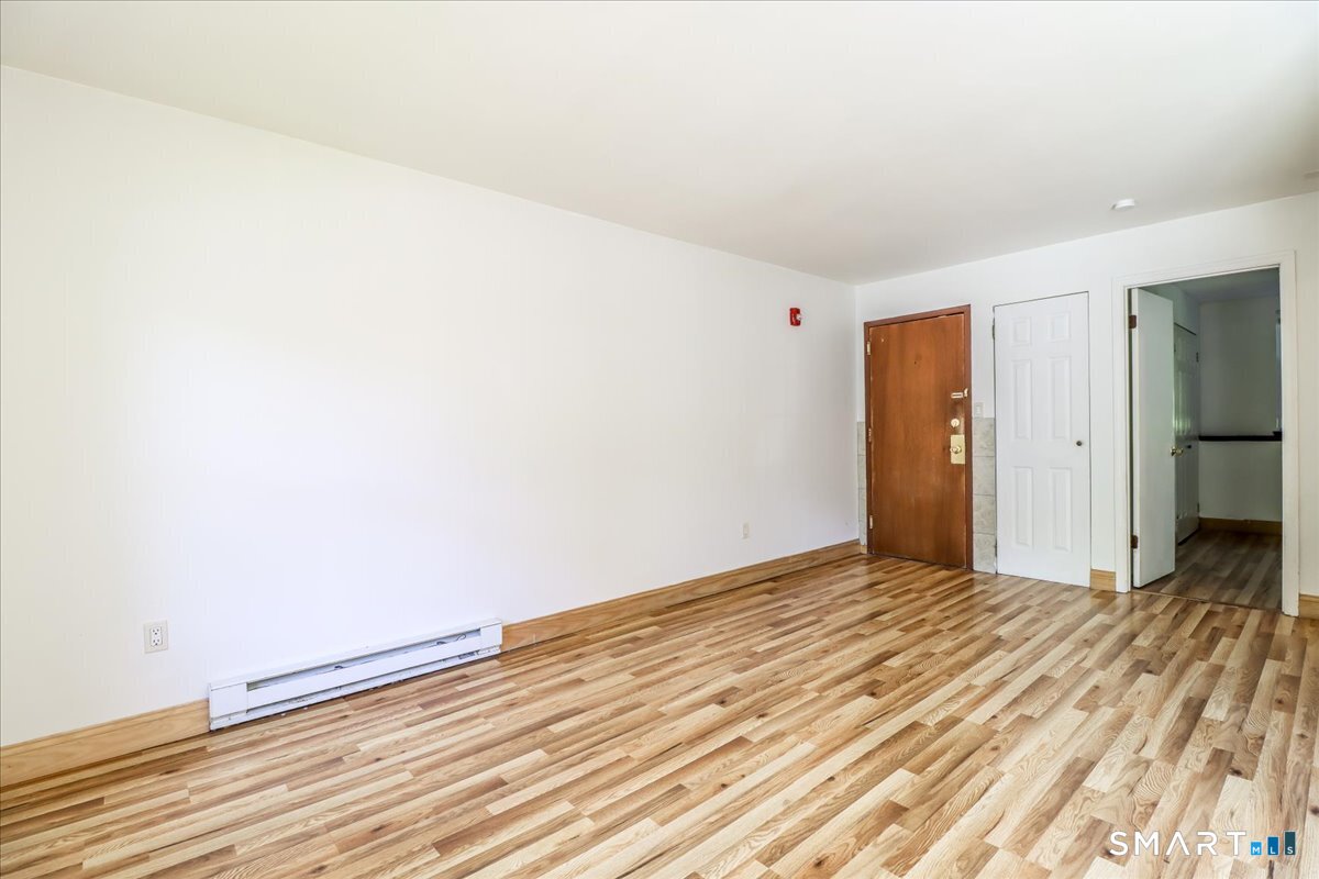 171 Aspetuck Village 171