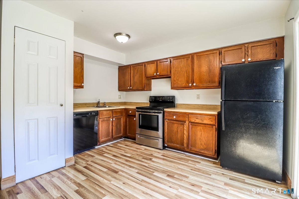 171 Aspetuck Village 171