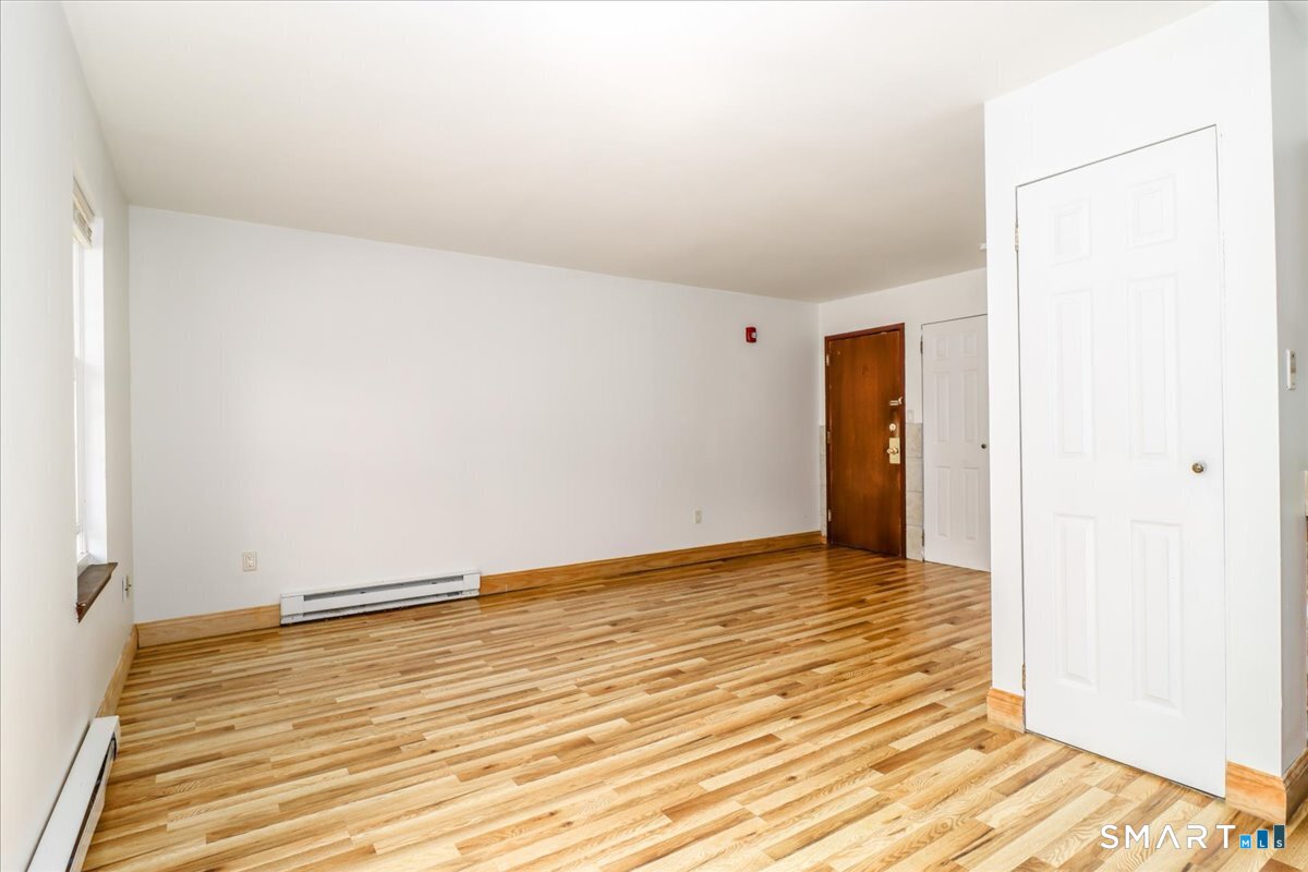 171 Aspetuck Village 171