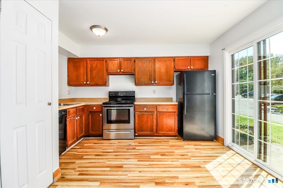 171 Aspetuck Village 171