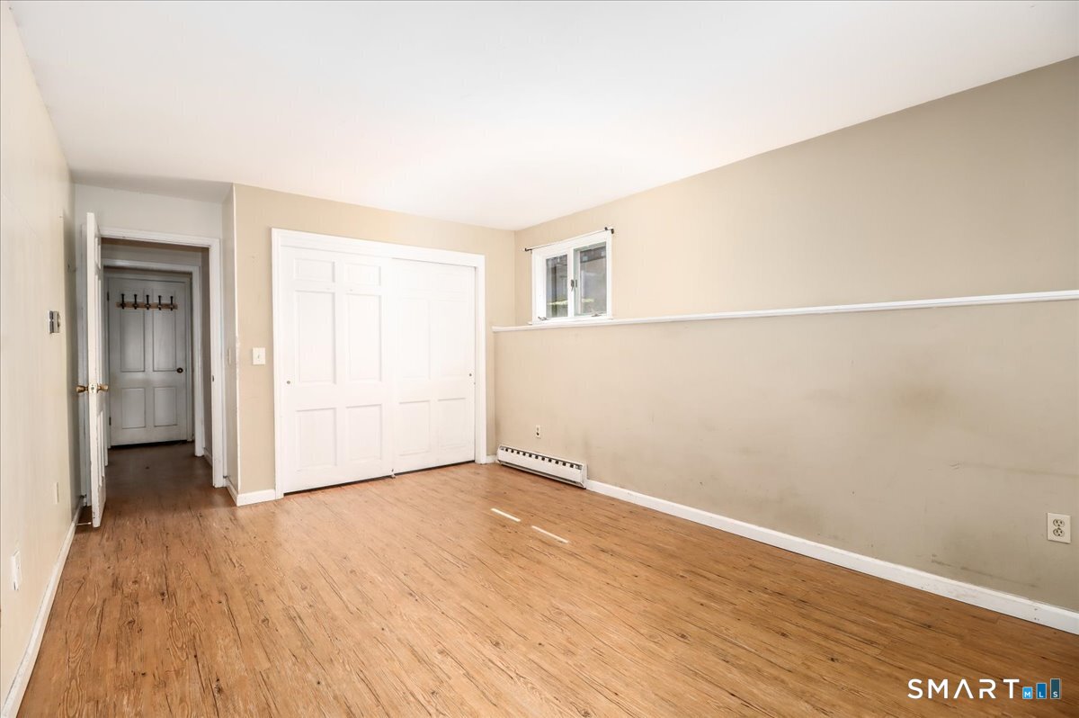 136 Deer Hill Avenue B12