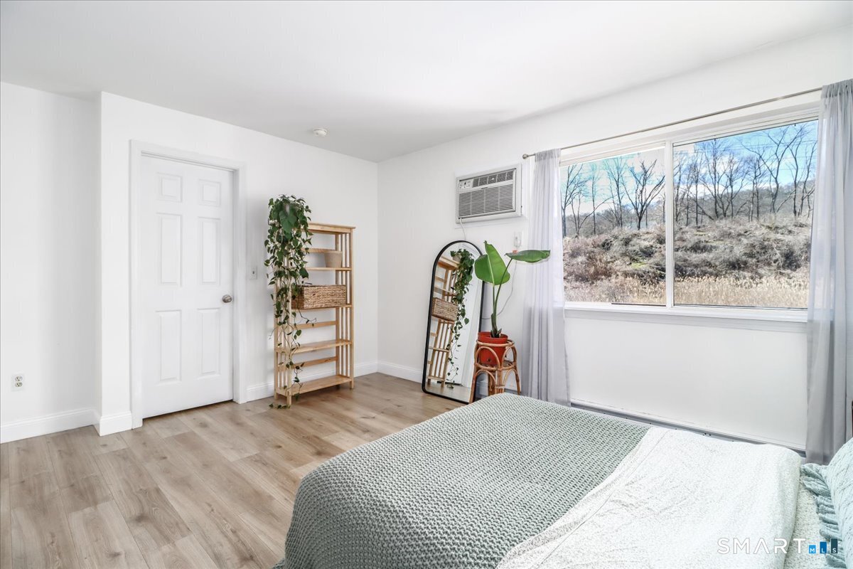 196 Willow Springs 196