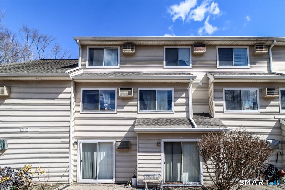 196 Willow Springs 196