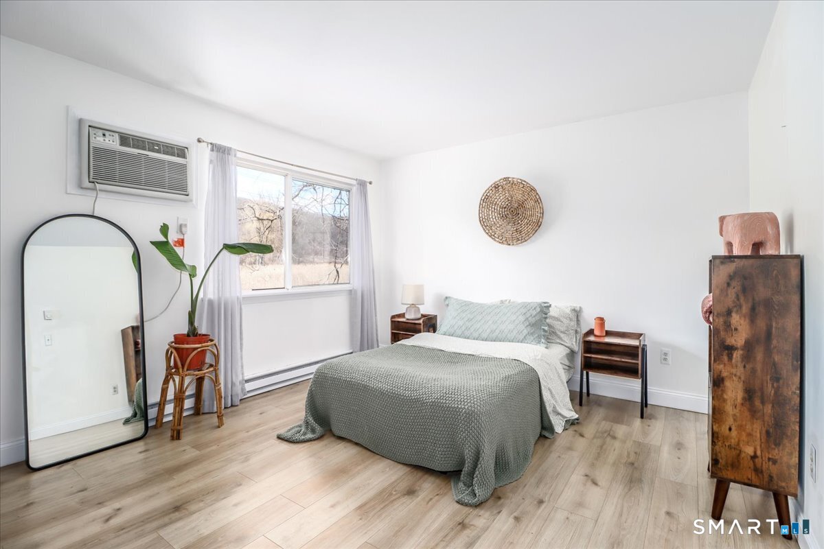 196 Willow Springs 196