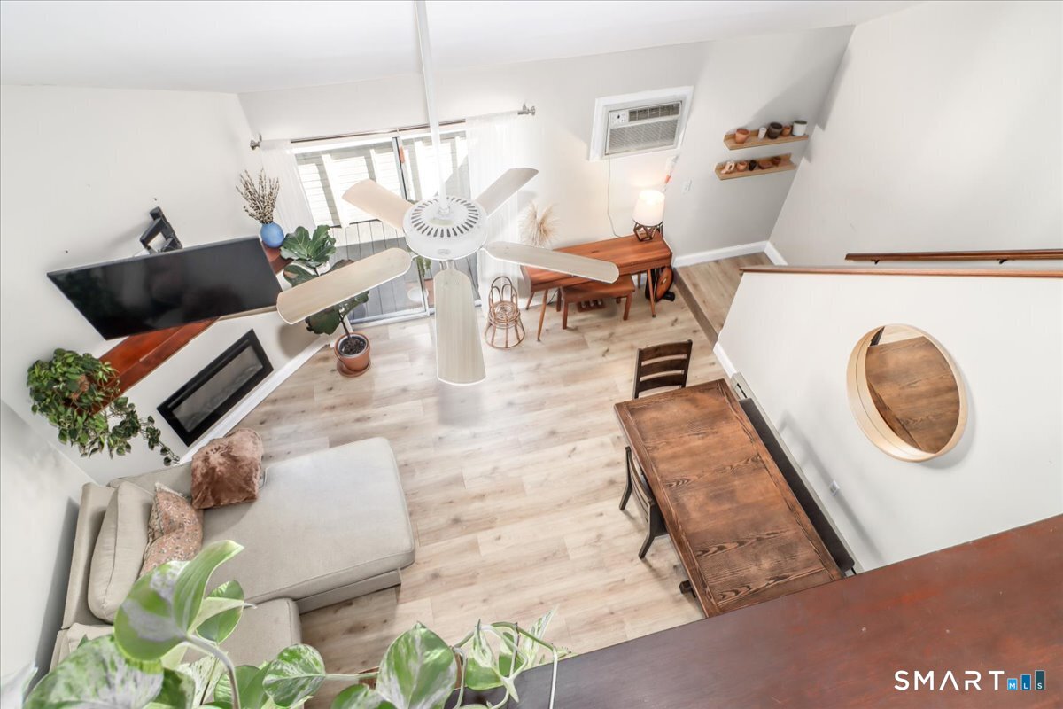 196 Willow Springs 196