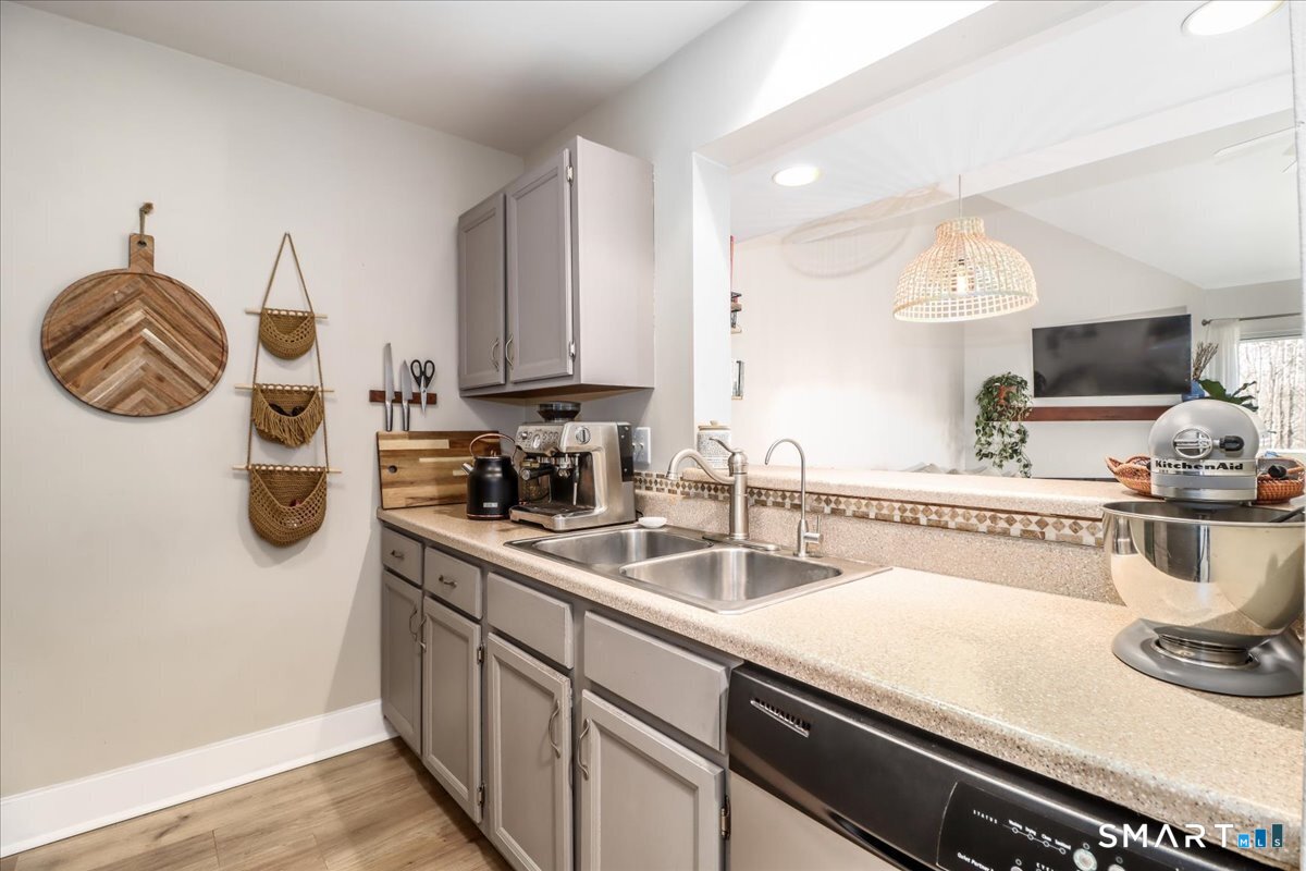 196 Willow Springs 196