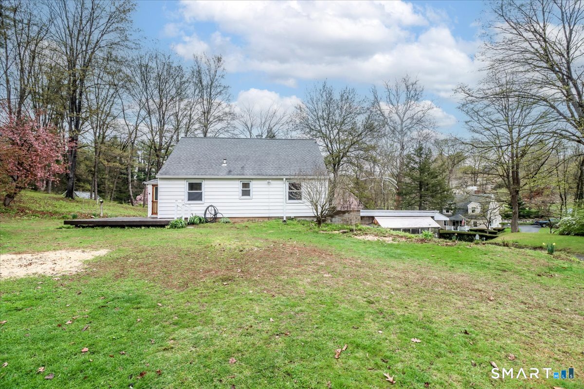 7 River Road