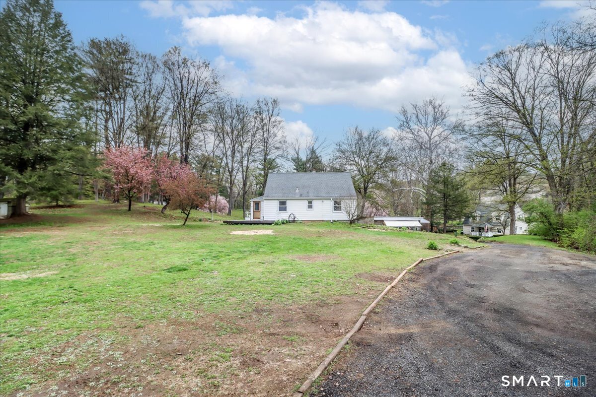 7 River Road