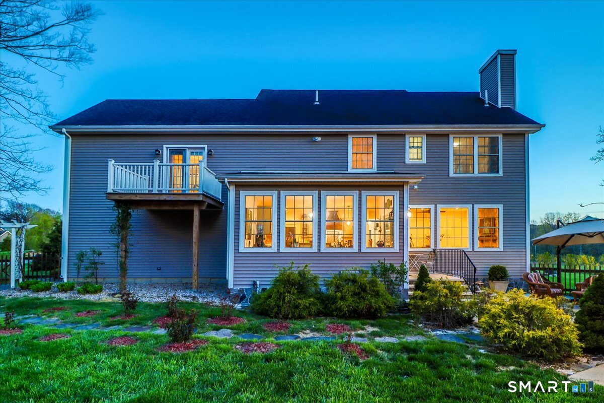 100 Hawthorne Lane