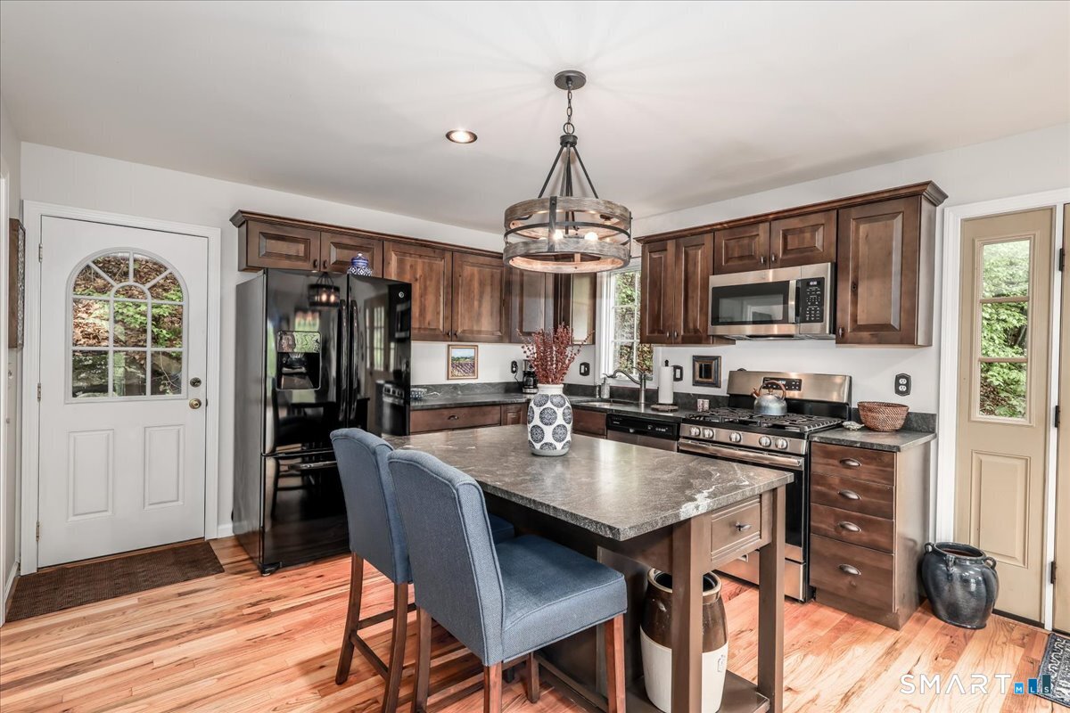 450 West Meetinghouse Road
