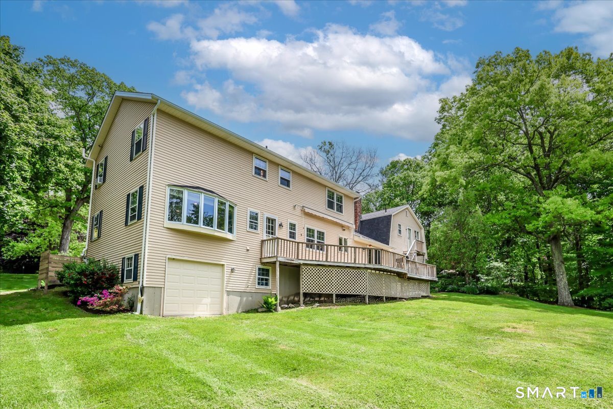 12 Saddle Ridge Road