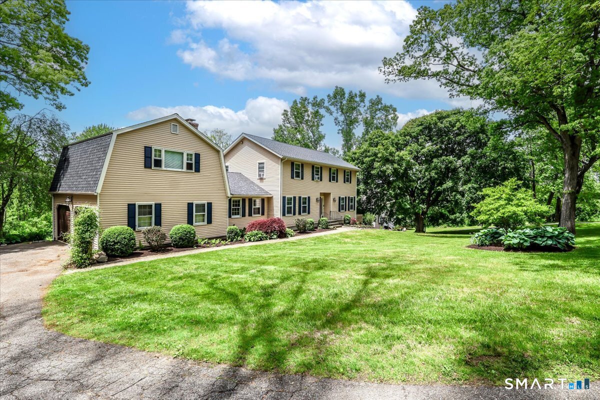 12 Saddle Ridge Road