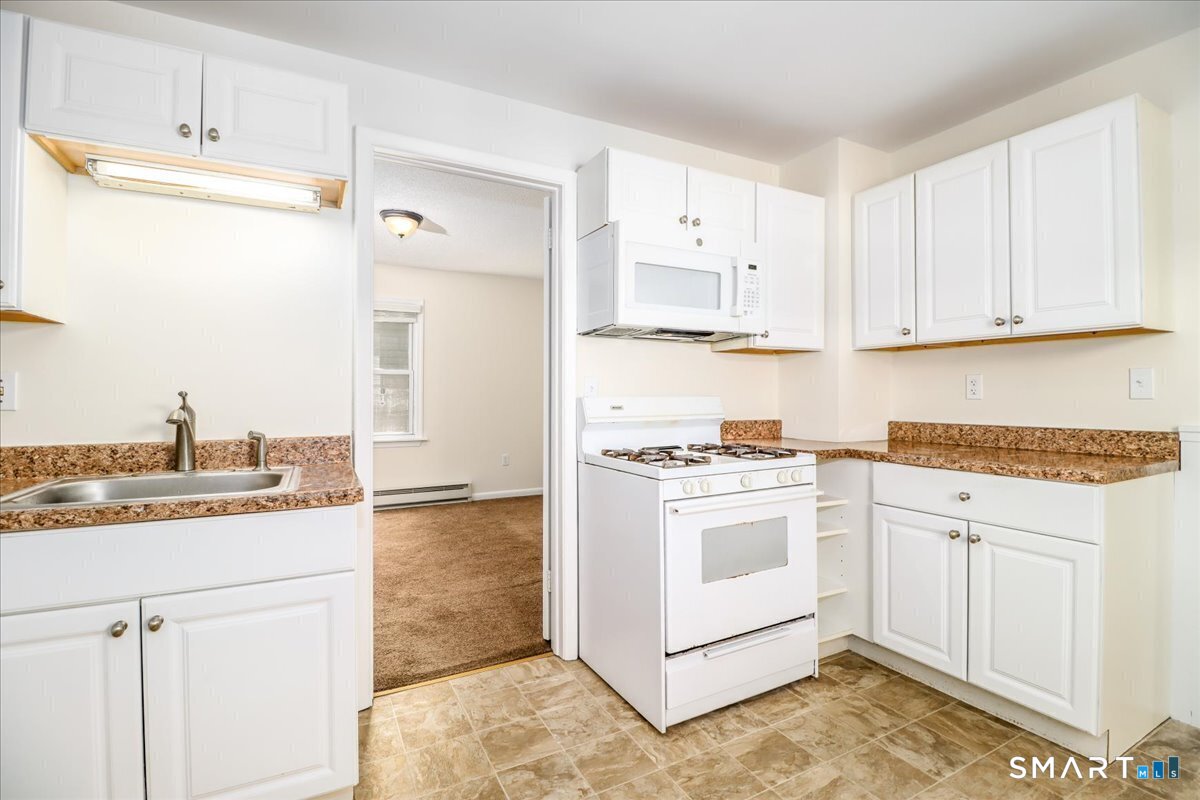 4 Edgewood Street Unit: 1