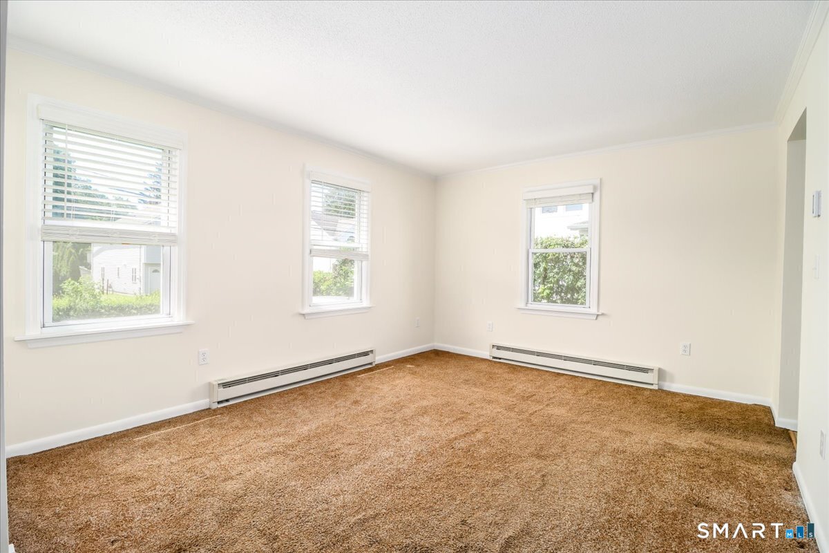 4 Edgewood Street Unit: 1