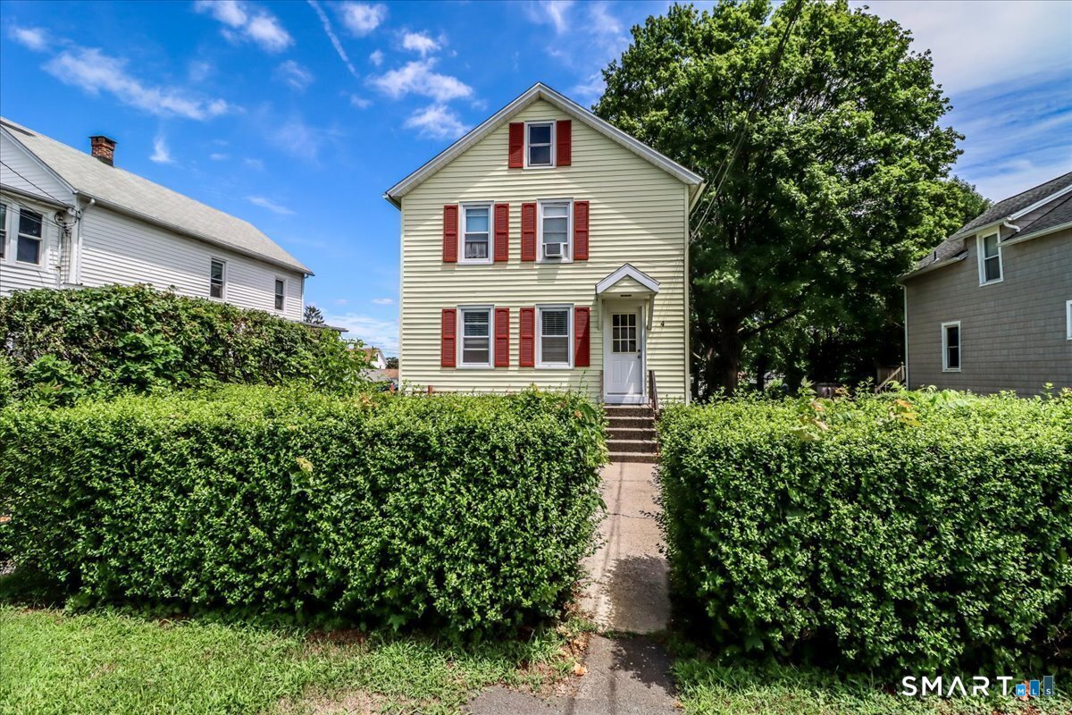 4 Edgewood Street Unit: 1