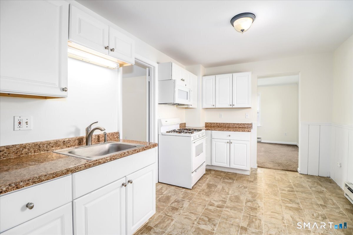 4 Edgewood Street Unit: 1