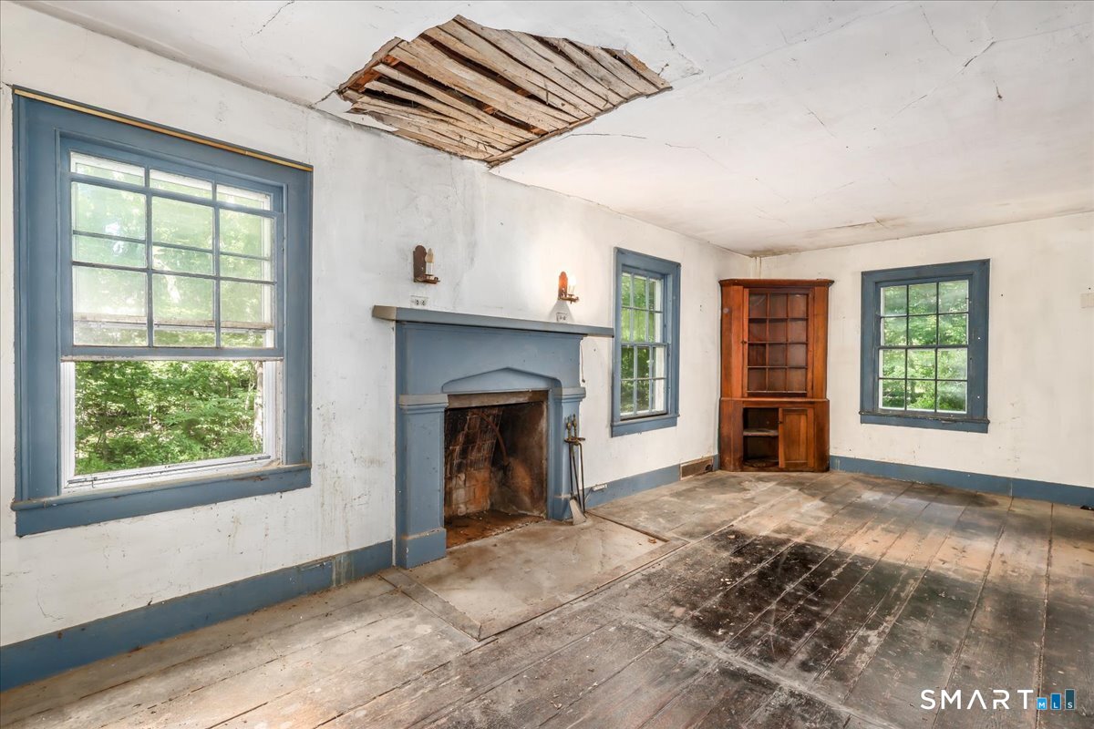 28 Old Mill Road