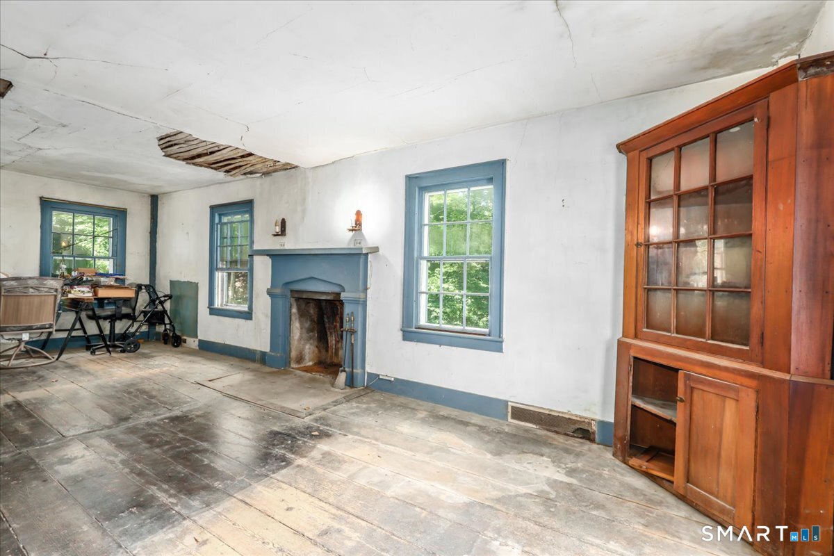 28 Old Mill Road