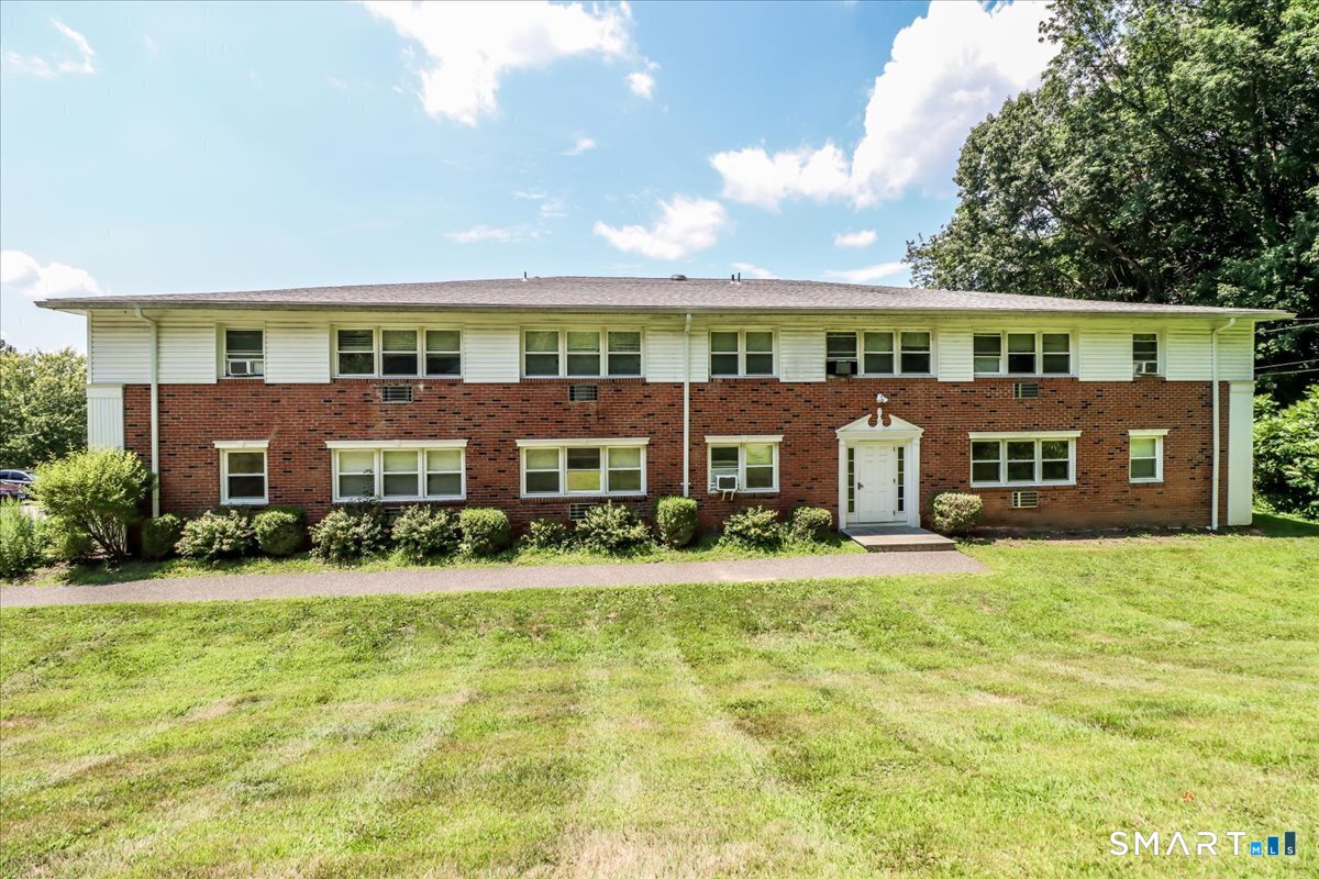 17 Fordyce Court Unit: 12