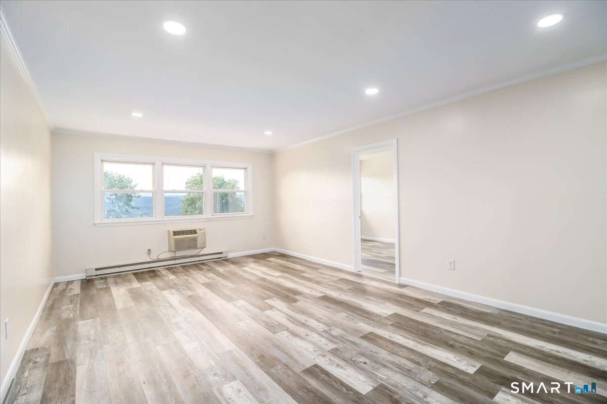 17 Fordyce Court Unit: 12
