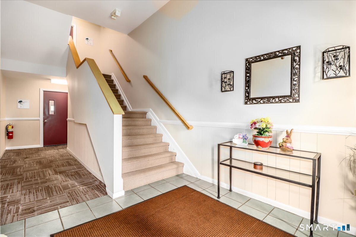 17 Fordyce Court Unit: 12