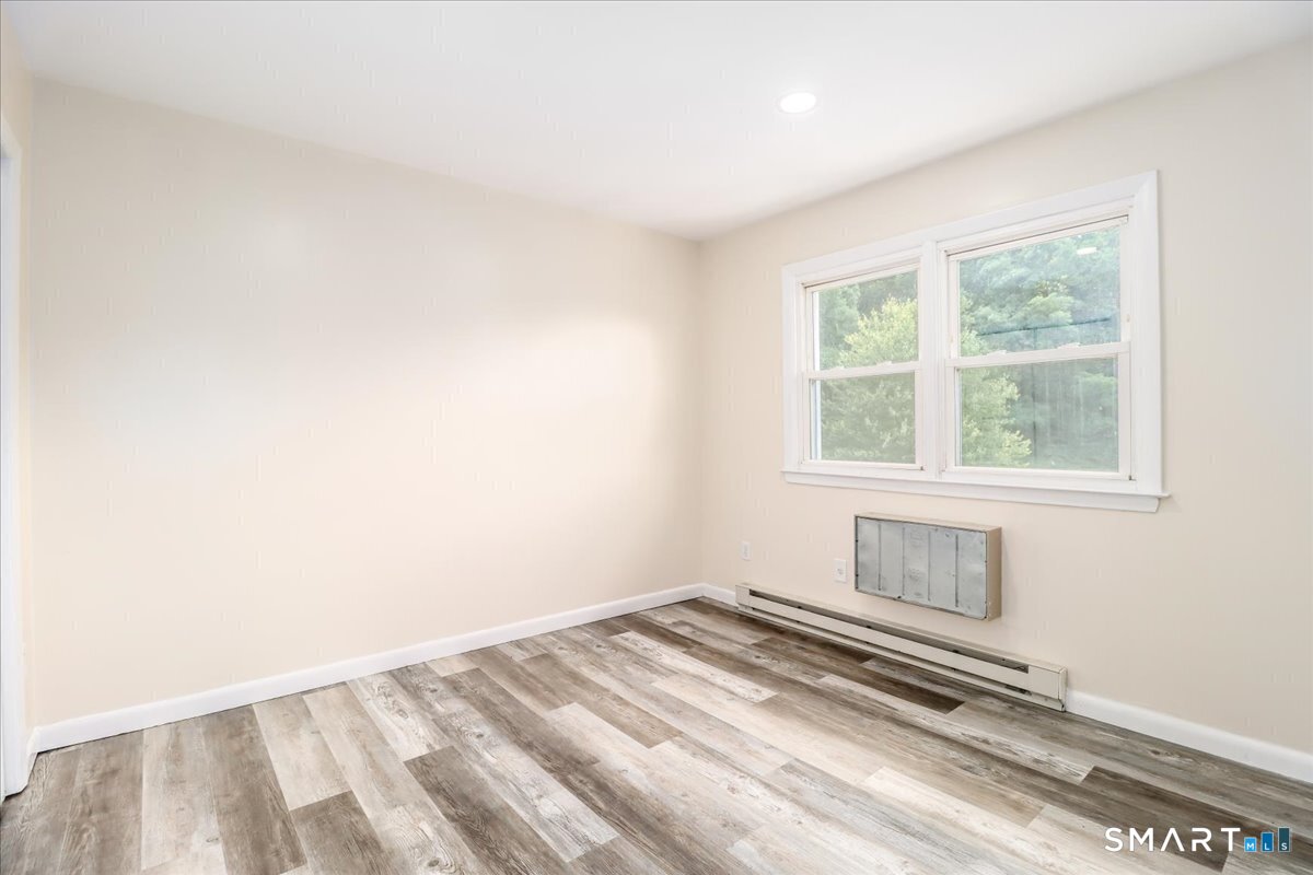 17 Fordyce Court Unit: 12