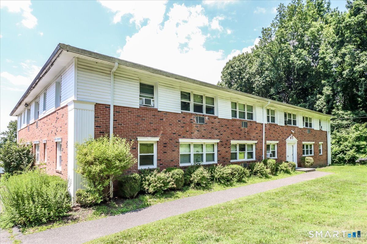 17 Fordyce Court Unit: 12