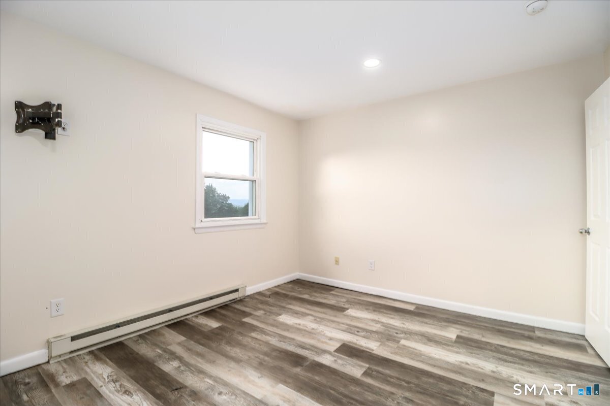 17 Fordyce Court Unit: 12