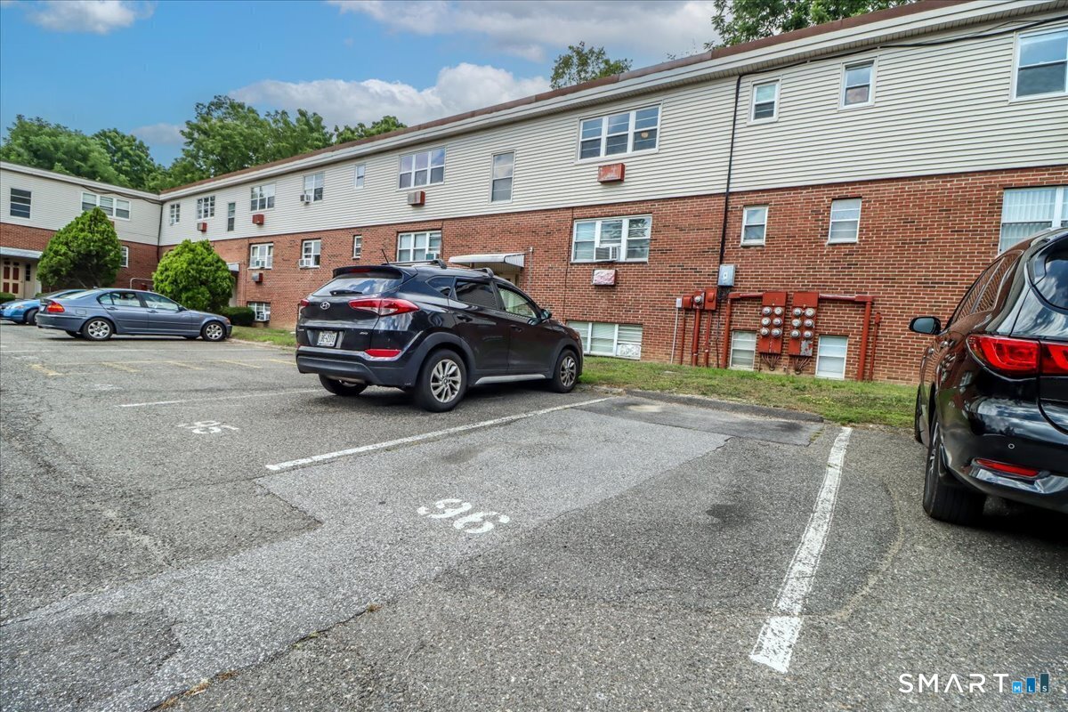 96 Belair Drive Unit: 96