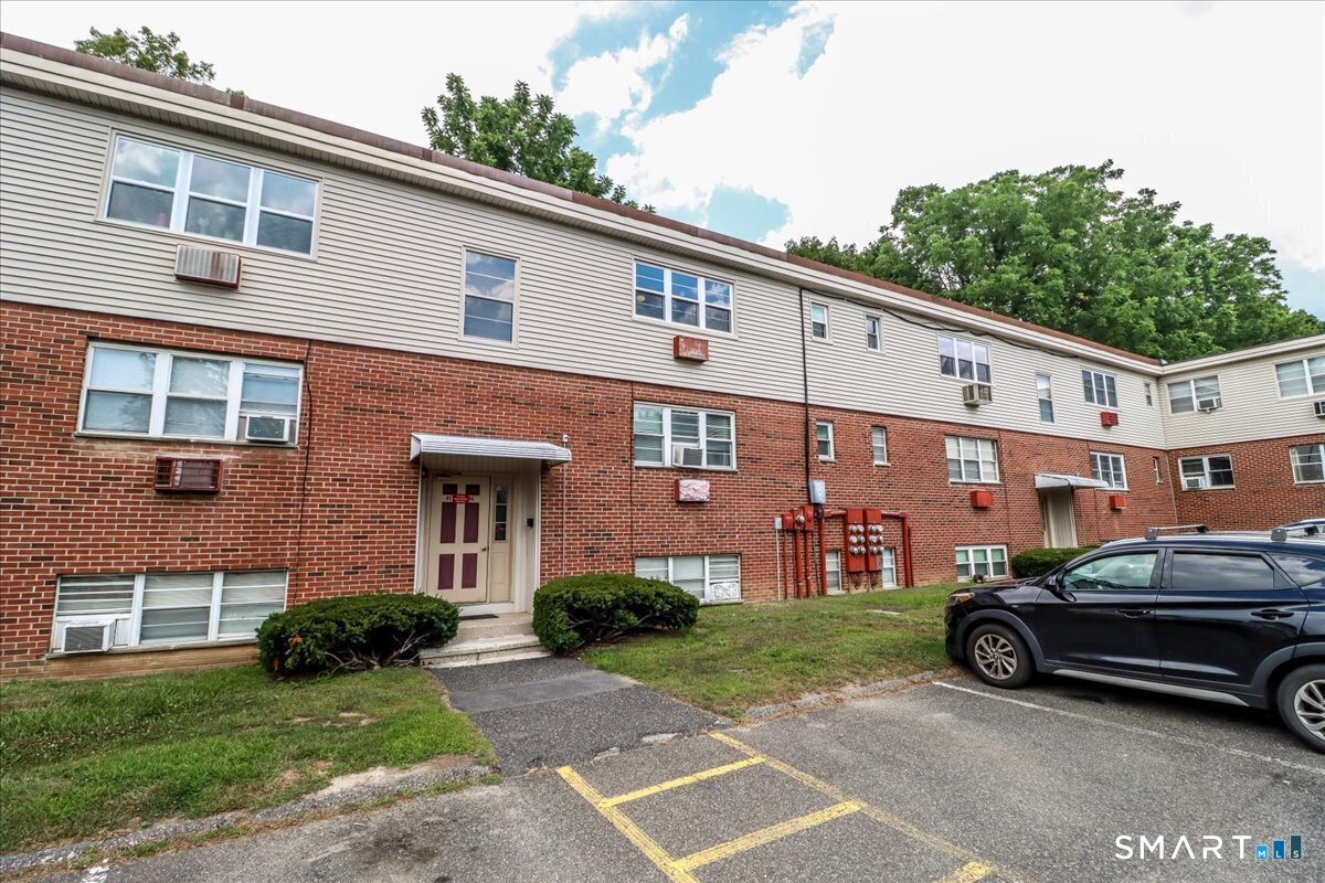 96 Belair Drive Unit: 96