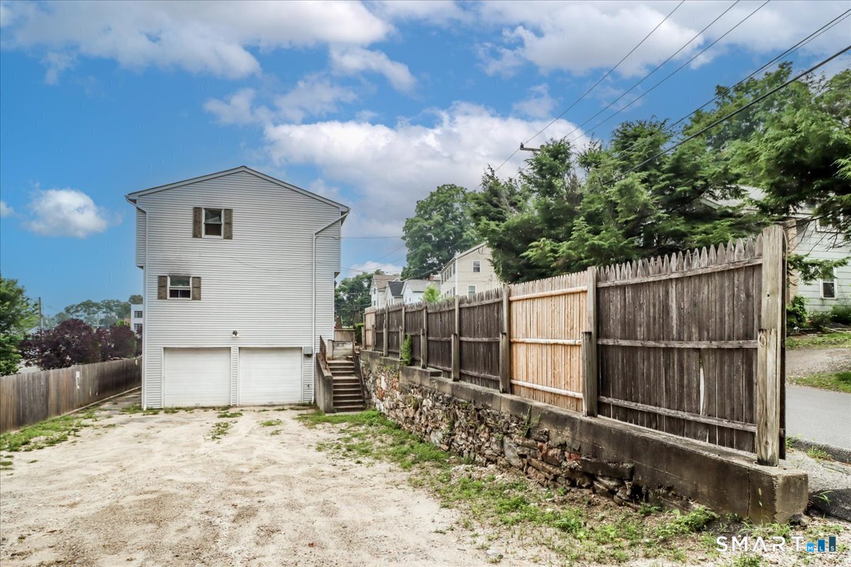 28 Middle Street Unit: 2